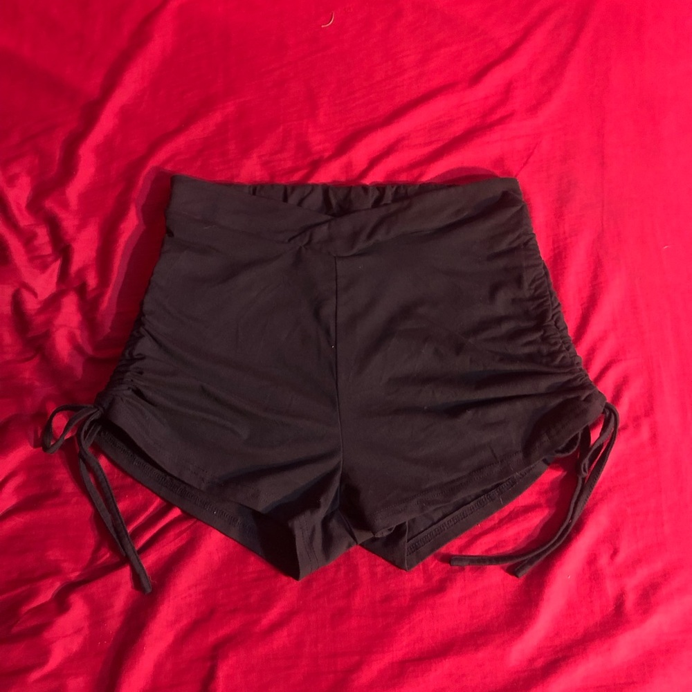 🔴 Shein Sexy Black Drawstring Side Skinny Shorts Large